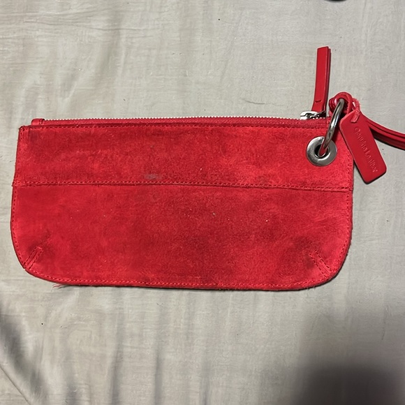 Red suede wristlet - Picture 3 of 4